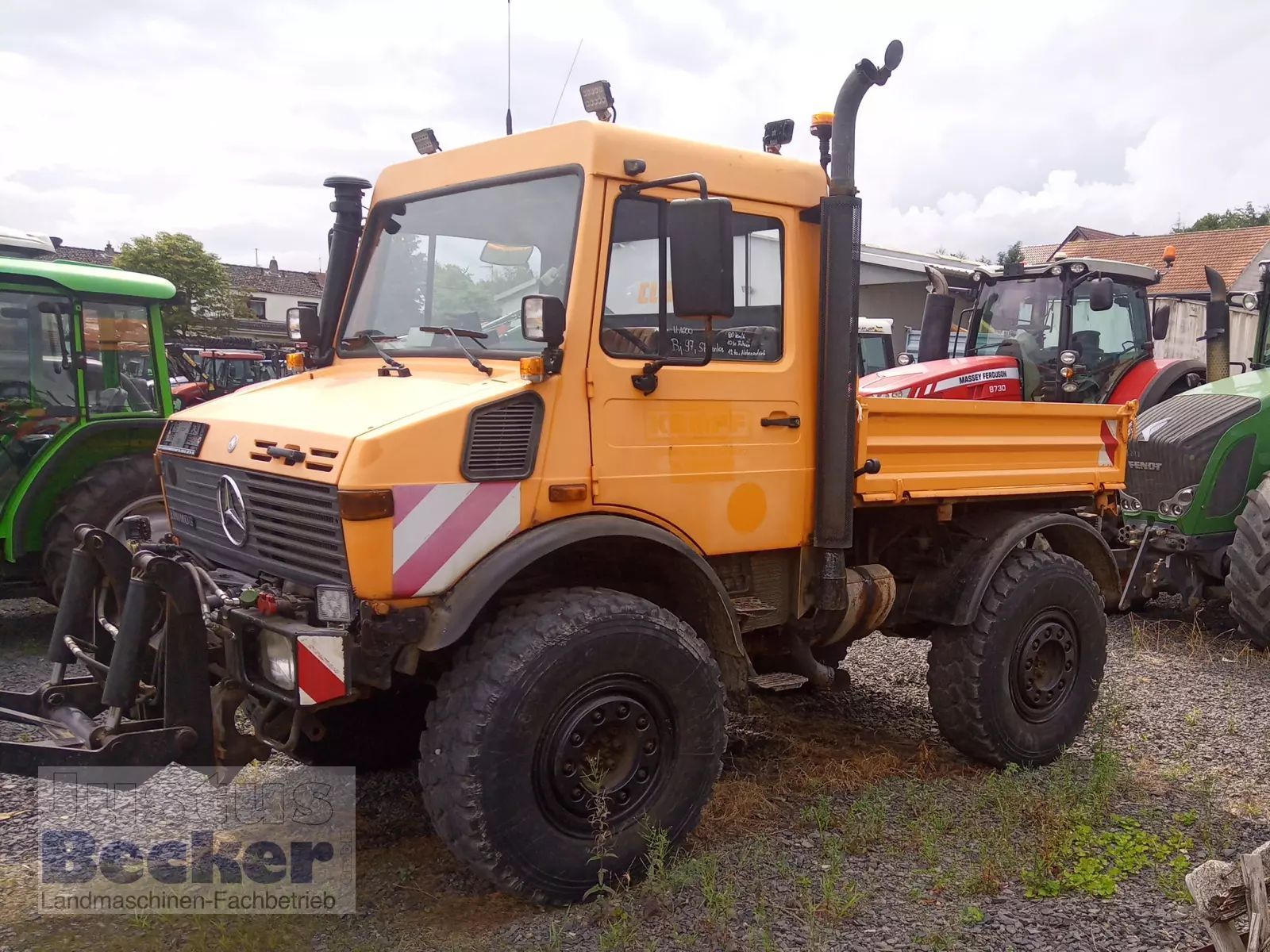E-FARM: Mercedes-Benz unimog 1600 - Tractor - id 7NECRHP - 39.800 € - Año: 1997 - Potencia del motor: 163,Alemania