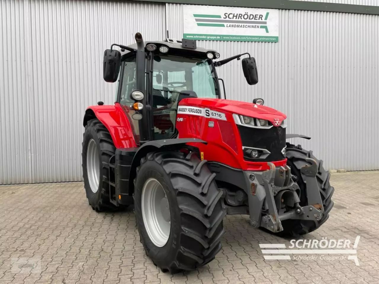 Massey Ferguson 6716 S Traktor 94 885 €