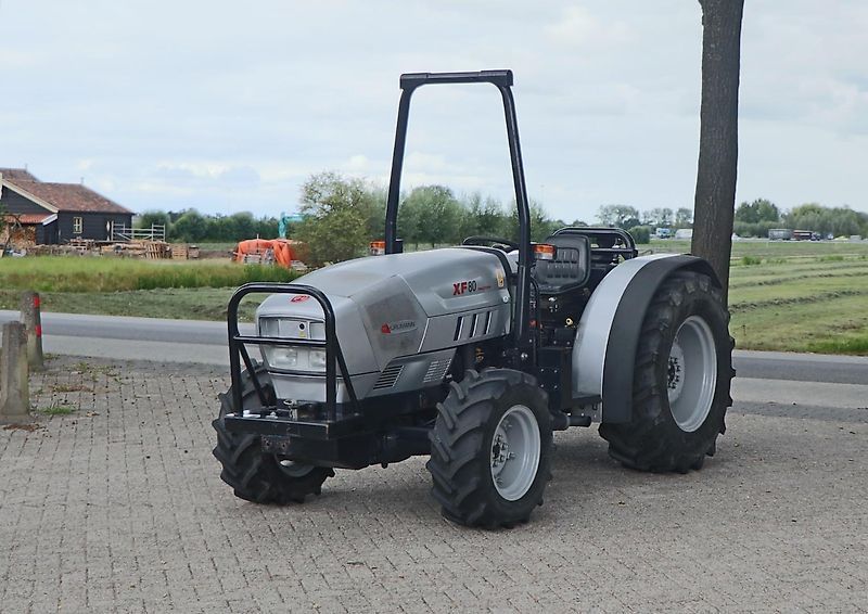 Hürlimann xf 80 compact Tractor €26,250