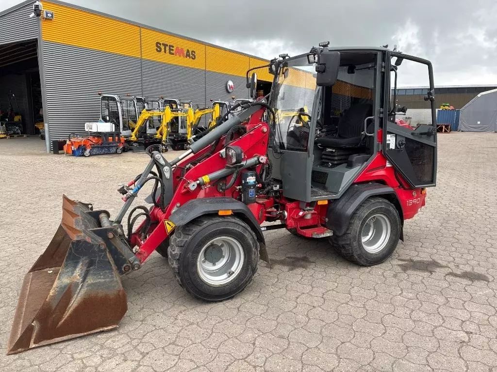 Weidemann 1390 Pala gommata 42.831 €