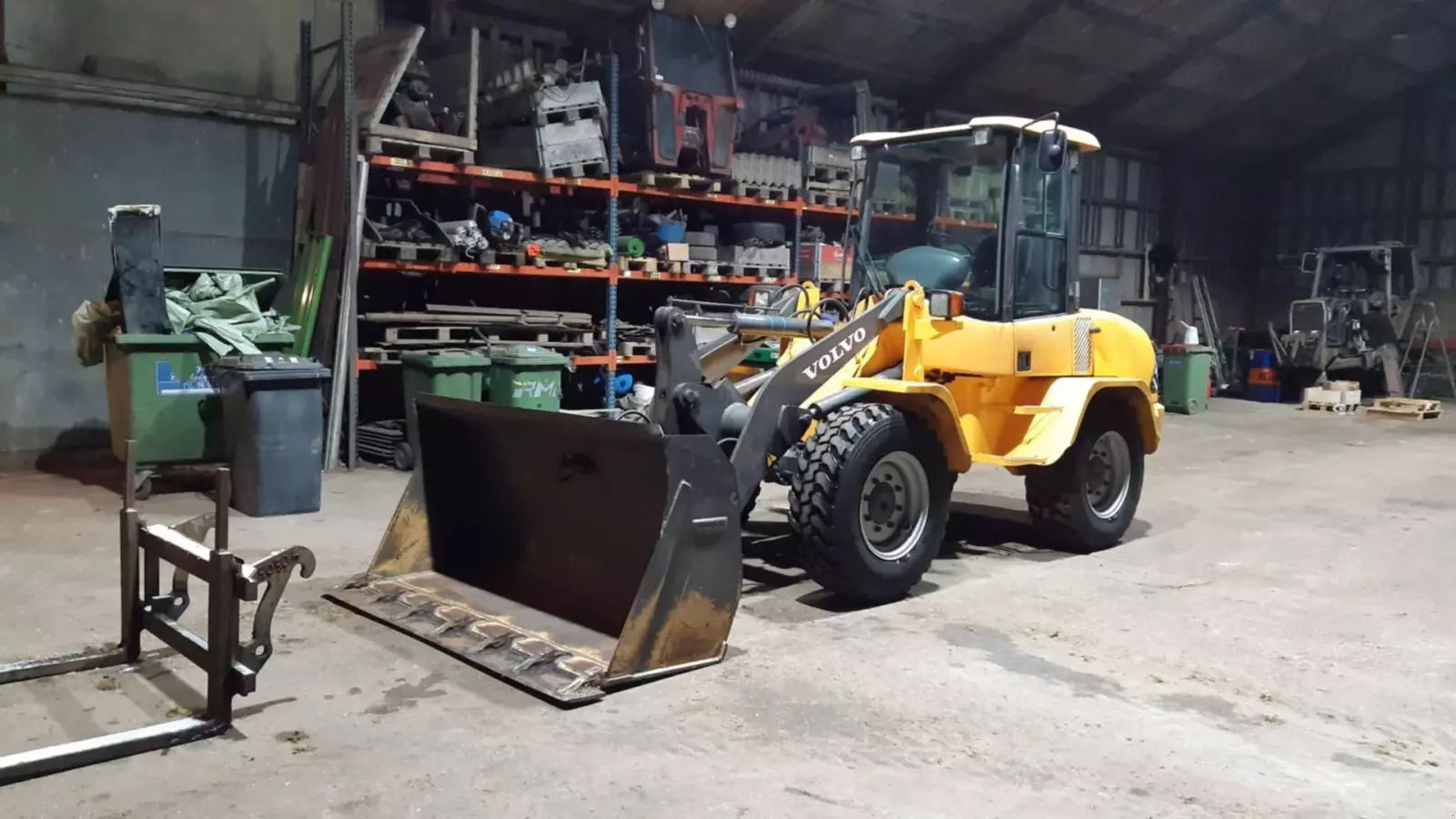 VOLVO l35 Wheel loader €21,406