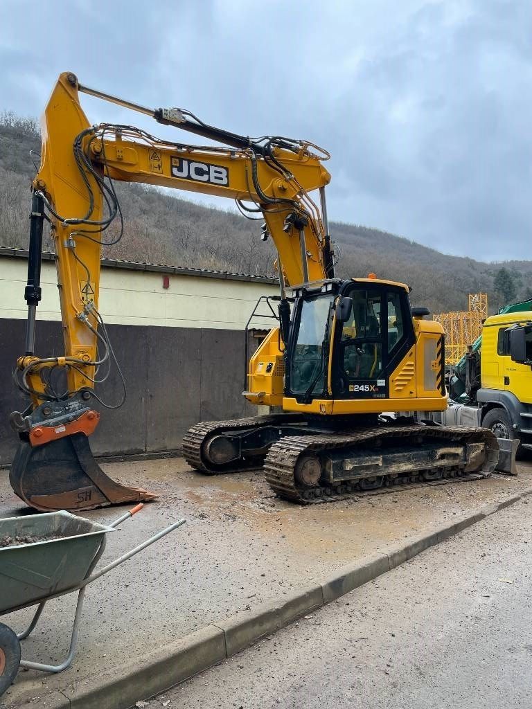 JCB 245 xr Excavadora de orugas 127.000 €