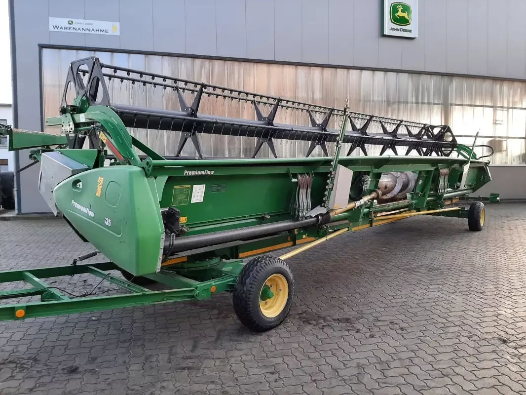 E-FARM: John Deere 635 - Pjaunamoji - id M9F16YN - 27 500 € - Gamybos metai: 2016 - Vokietija