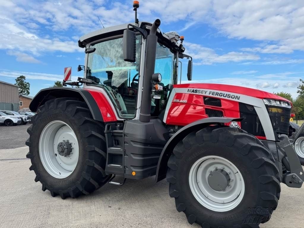 E-FARM: Massey Ferguson 8S.305 - Tractor - id MSCEVNU - Year of construction: 2025 - Engine hours: 711,United Kingdom