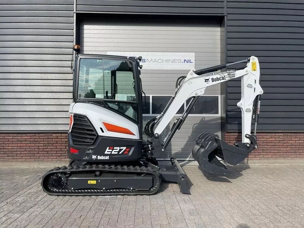 Bobcat E27z Tractor 39.950 €