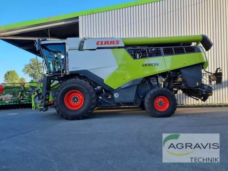 E-FARM: Claas Lexion 6800 - Combine harvester - id BDSI7KW - €259,900 - Year of construction: 2020 - Engine hours: 982,Engine power (HP): 462,Germany