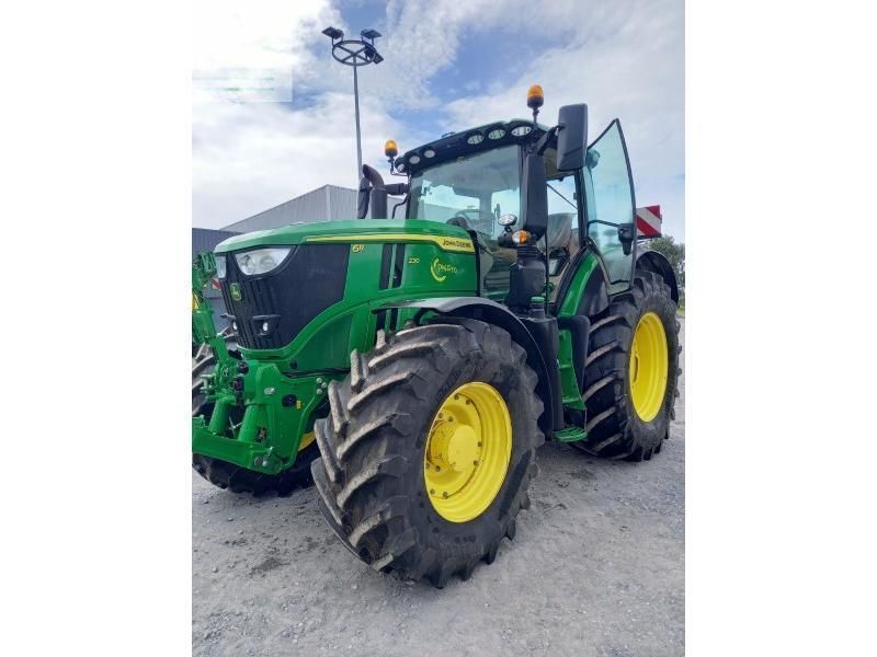 E-FARM: John Deere 6R 230 - Tractor - id YVQ8JZB - €177,000 - Year of construction: 2022 - Engine hours: 1,250,Engine power (HP): 250,France