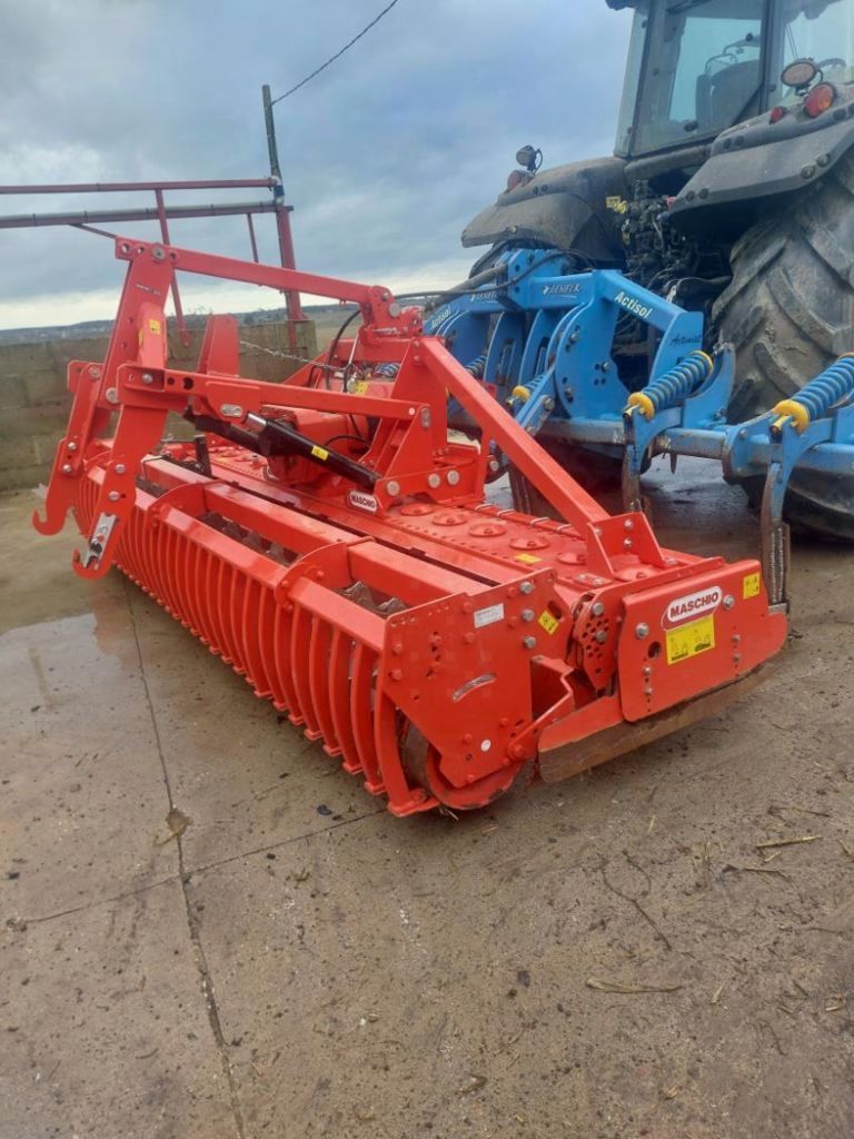 E-FARM: Maschio BARRE CEREALE - Semoir - id ZKRTMUY - 32 000 € - Année: 2024 - France