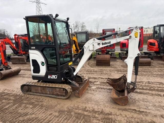 Bobcat e 20 Mini bager 13.750 €