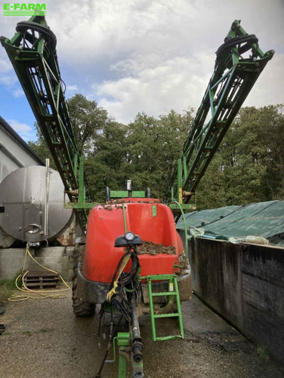 E-FARM: Seguip svx 320 s - Sprayer - id LLAC2IU - €9,000 - Year of construction: 2008 - France