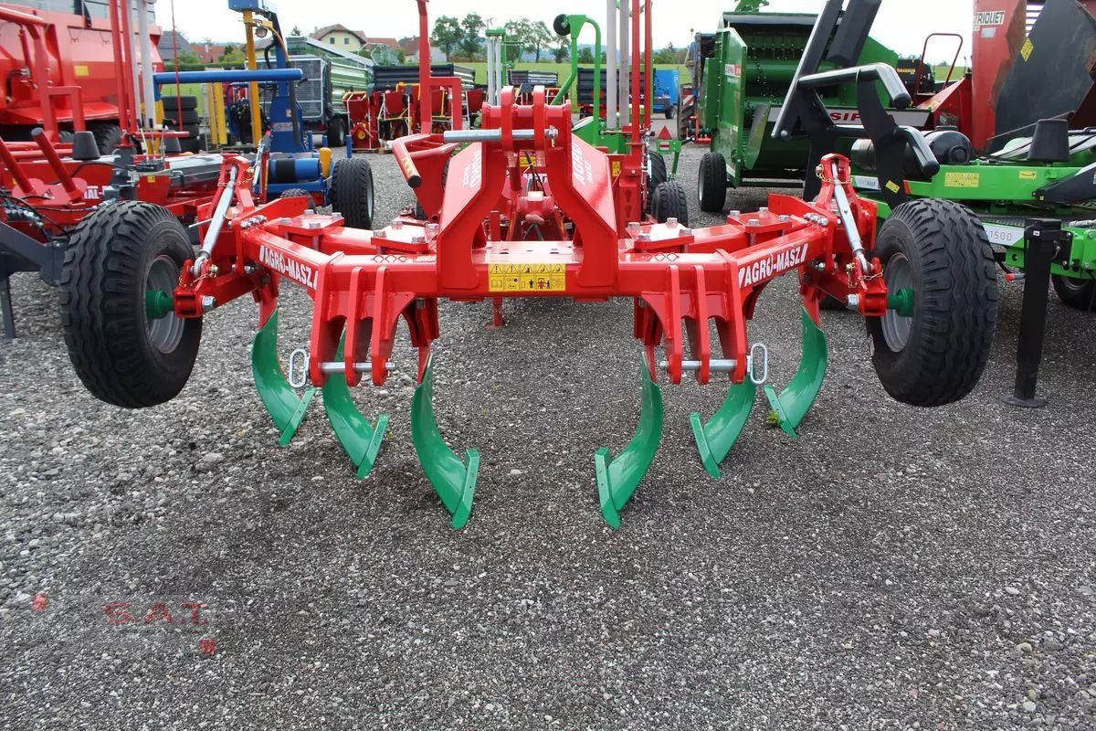 AGRO-MASZ duro v 30/6-untergrundlockerer-neu Other tillage €6,375