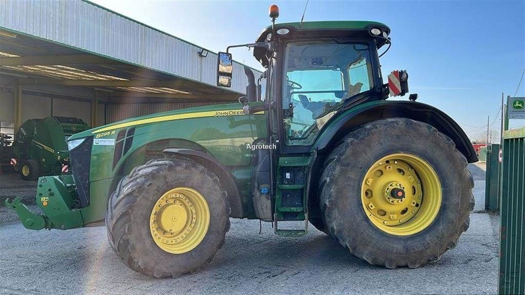 E-FARM: John Deere 8295 R - Tracteur - id IIA4LAJ - 160 000 € - Année: 2020 - Lecture du nombre d'heure: 4 750,Puissance du moteur (chevaux): 295,France