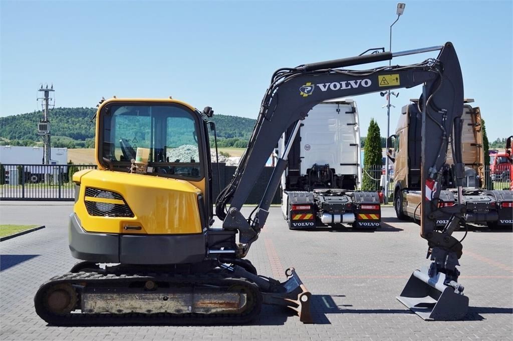 VOLVO ecr58d Mini excavator €32,000