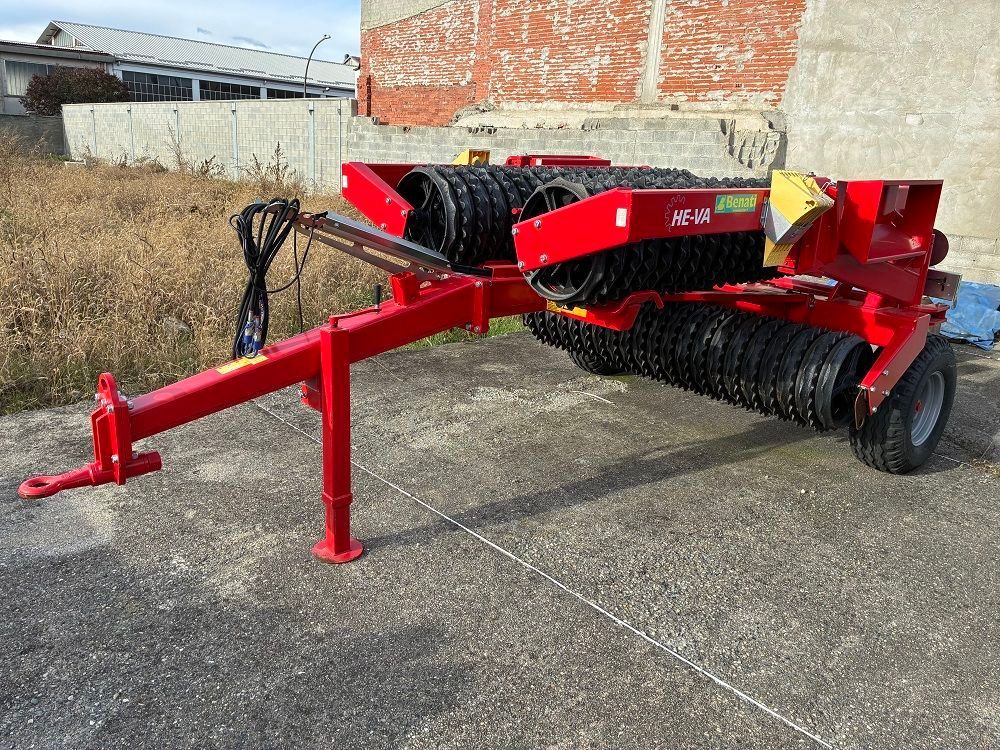 HE-VA tip roller 6.30 Prasy i wały 12 000 €