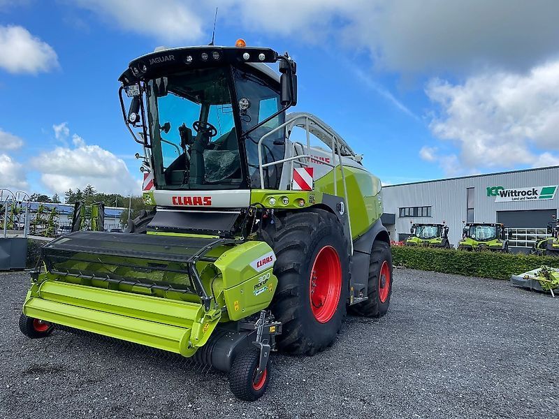 E-FARM: Claas Jaguar 950 - Ensileuse automotrice - id BS2R7RM - Année: 2025 - Lecture du nombre d'heure: 85,Puissance du moteur (chevaux): 585,Allemagne