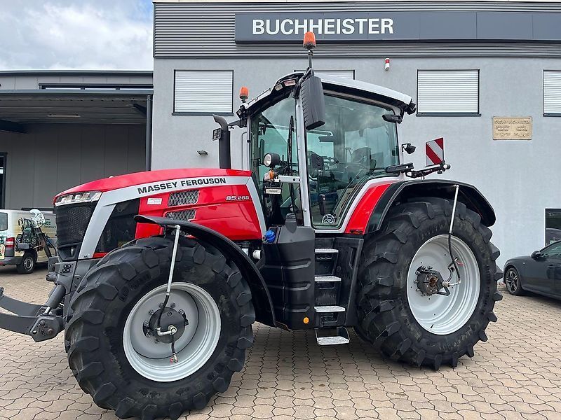 E-FARM: Massey Ferguson 8S.265 Exclusive - Tractor - id BAXAJQR - €107,000 - Year of construction: 2021 - Engine hours: 2,750,Engine power (HP): 265,Germany
