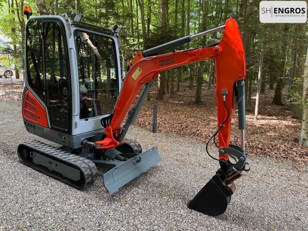 Wacker Neuson et 18 Mini excavator €17,396