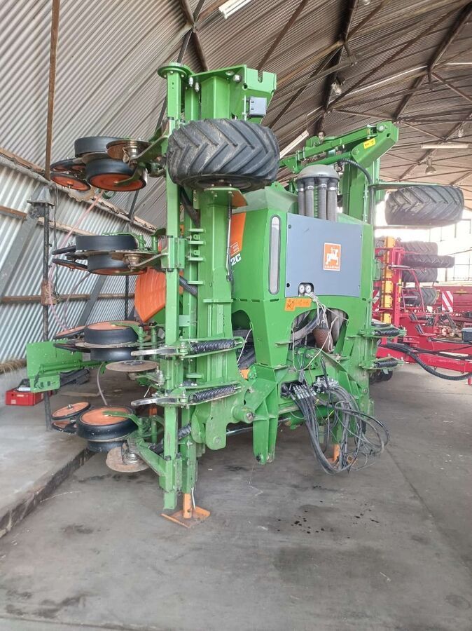 E-FARM: Amazone EDX 6000-2 C - Taladro de precisión - id 7AHNUCR - 14.800 € - Año: 2011 - Alemania