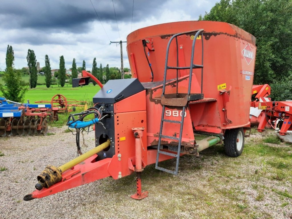 Kuhn euromix 980 feedingwagon €12,000