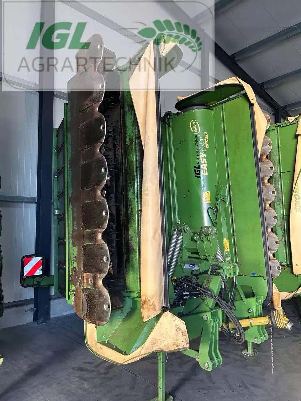 E-FARM: Krone EasyCut B 870 CV Collect - Segadora - id CHUMEVQ - 32.000 € - Año: 2015 - Alemania
