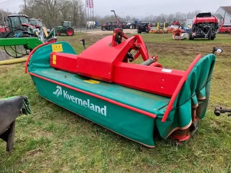 E-FARM: Kverneland 2832 f - Mähwerk - id 4QIA1MY - 6.400 € - Baujahr: 2012 - Frankreich