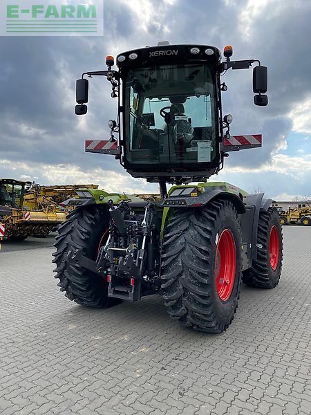 Claas Xerion 4200 TRAC VC Traktor 275.000 €