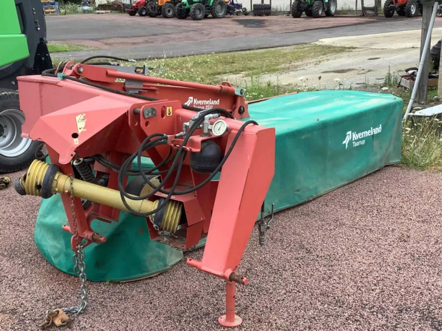 E-FARM: Kverneland faucheuse kt2532h kverneland - Mower - id S8CX9DV - €5,000 - Year of construction: 2010 - France