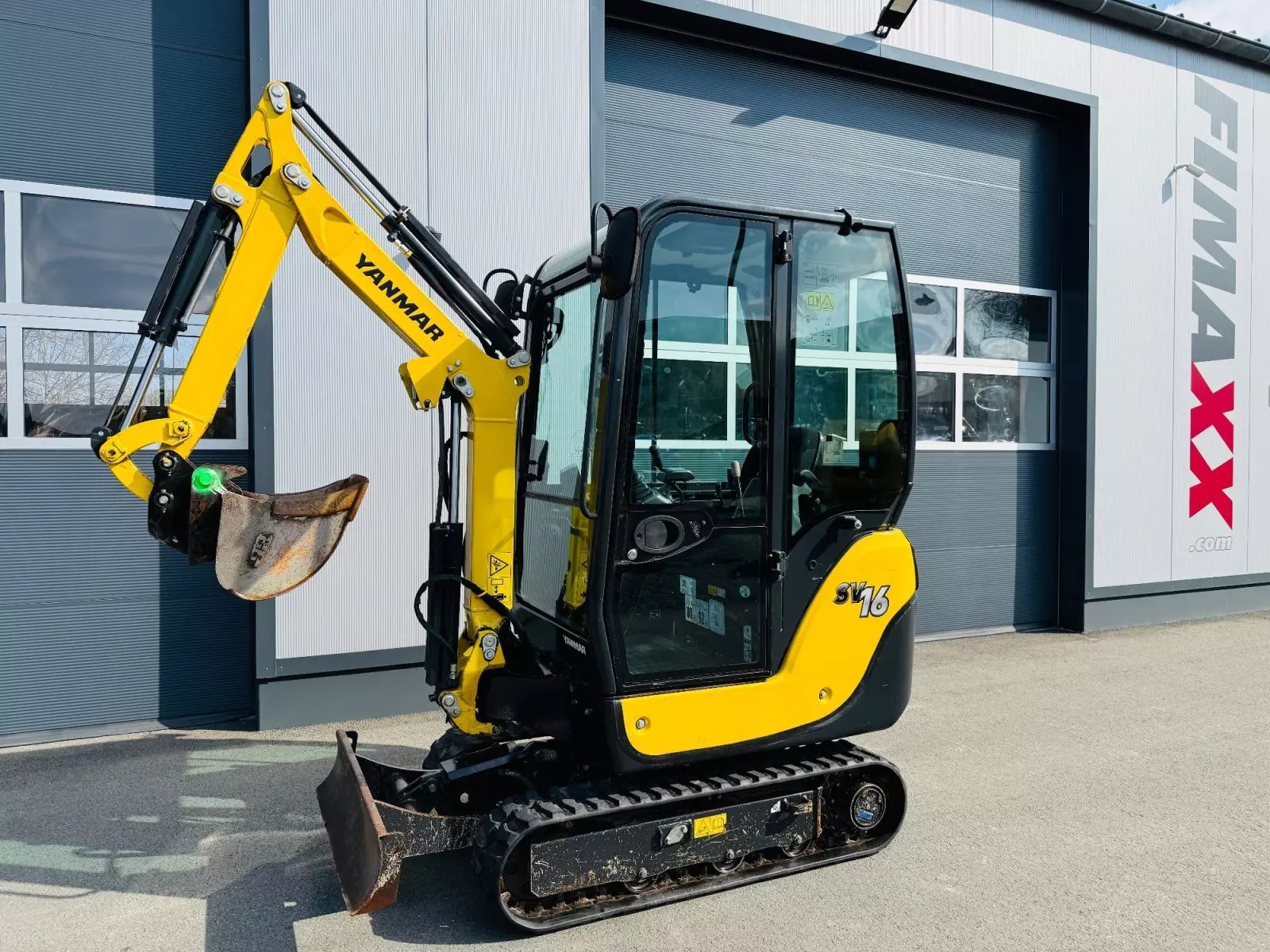 Yanmar sv 16 Mini excavadora  13.790 €