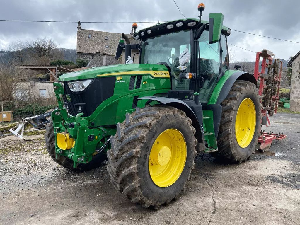 E-FARM: John Deere 6R 145 - Tractor - id QGZDECC - €112,000 - Year of construction: 2022 - Engine power (HP): 145,France