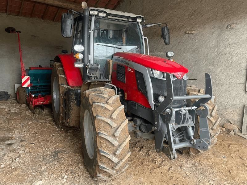 E-FARM: Massey Ferguson 6S.135 - Tractor - id SMWBLR4 - €99,000 - Year of construction: 2023 - Engine hours: 900,Engine power (HP): 135,France