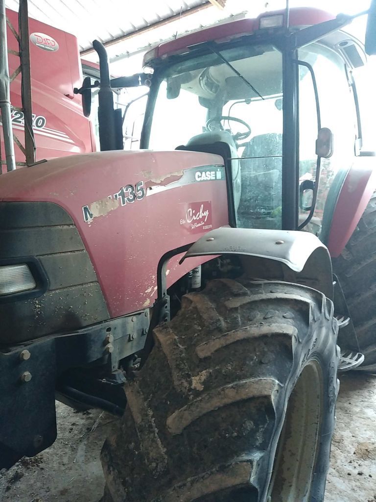 Case IH MXU 135 Tractor €26,500