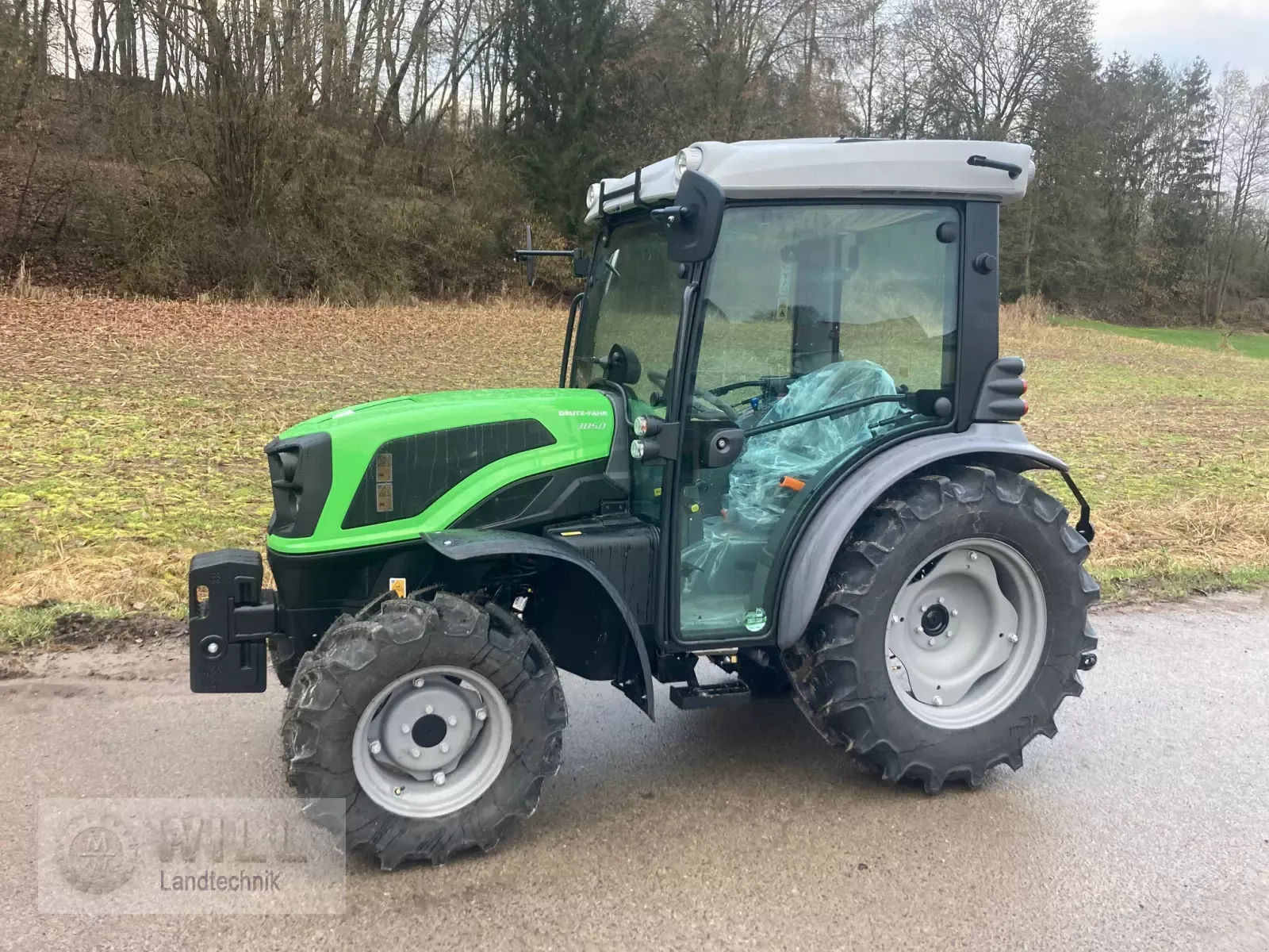 E-FARM: Deutz-Fahr 3050 - Traktor - id SRUFWVM - 30.924 € - Baujahr: 2024 - Motorleistung (PS): 51,Deutschland