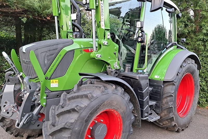 Fendt 311 Vario Tractor €113,000