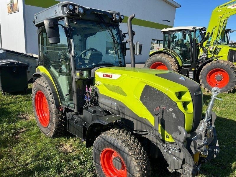 E-FARM: Claas Nexos 240 M - Traktor - id AWU6T1I - 69.900 € - Baujahr: 2024 - Abgelesene Motorstunden: 20,Motorleistung (PS): 103,Deutschland