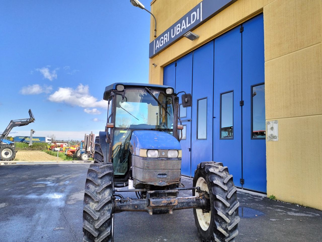 New Holland TN 75 Trattore 22.000 €