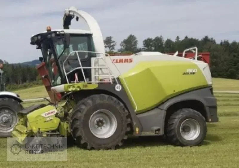E-FARM: Claas Jaguar 860 - Feldhäcksler (gezogen) - id QIRJ7TU - 175.000 € - Baujahr: 2019 - Motorleistung (PS): 517,Österreich