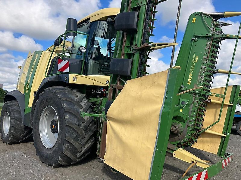 E-FARM: Krone BiG X 700 - Feldhäcksler (selbstfahrend) - id LEQUVH1 - 149.000 € - Baujahr: 2017 - Deutschland