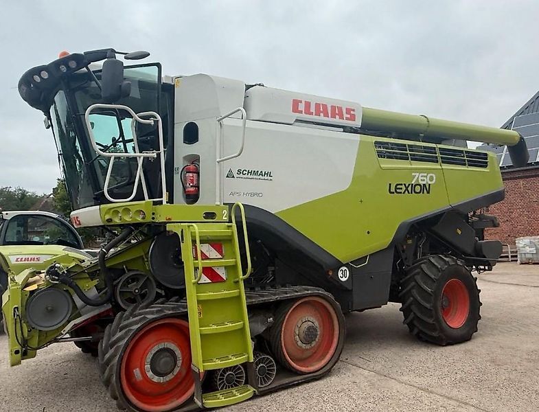 E-FARM: Claas Lexion 760 - Moissoneuse-batteuse - id 65H8MK4 - Année: 2020 - Lecture du nombre d'heure: 1 200,Puissance du moteur (chevaux): 503,Allemagne