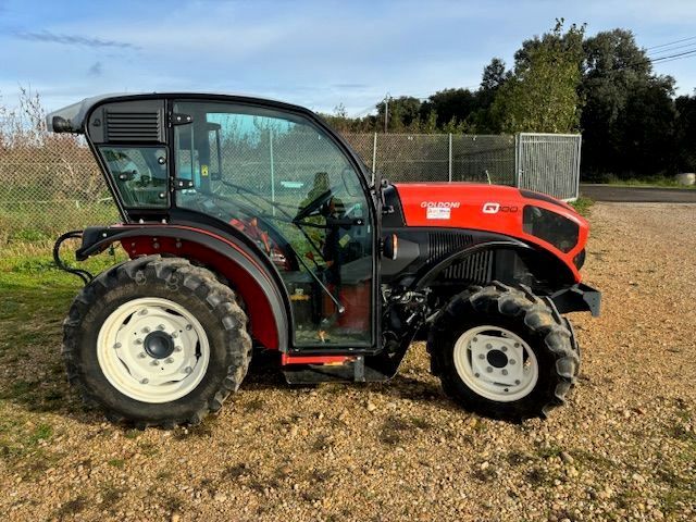 E-FARM: Goldoni Q 100 - Traktor - id UUPZDJM - 36 900 EUR - Gyártási év: 2019 - Üzemóra (motor): 1060,Motor teljesítménye (LE): 95,Franciaország