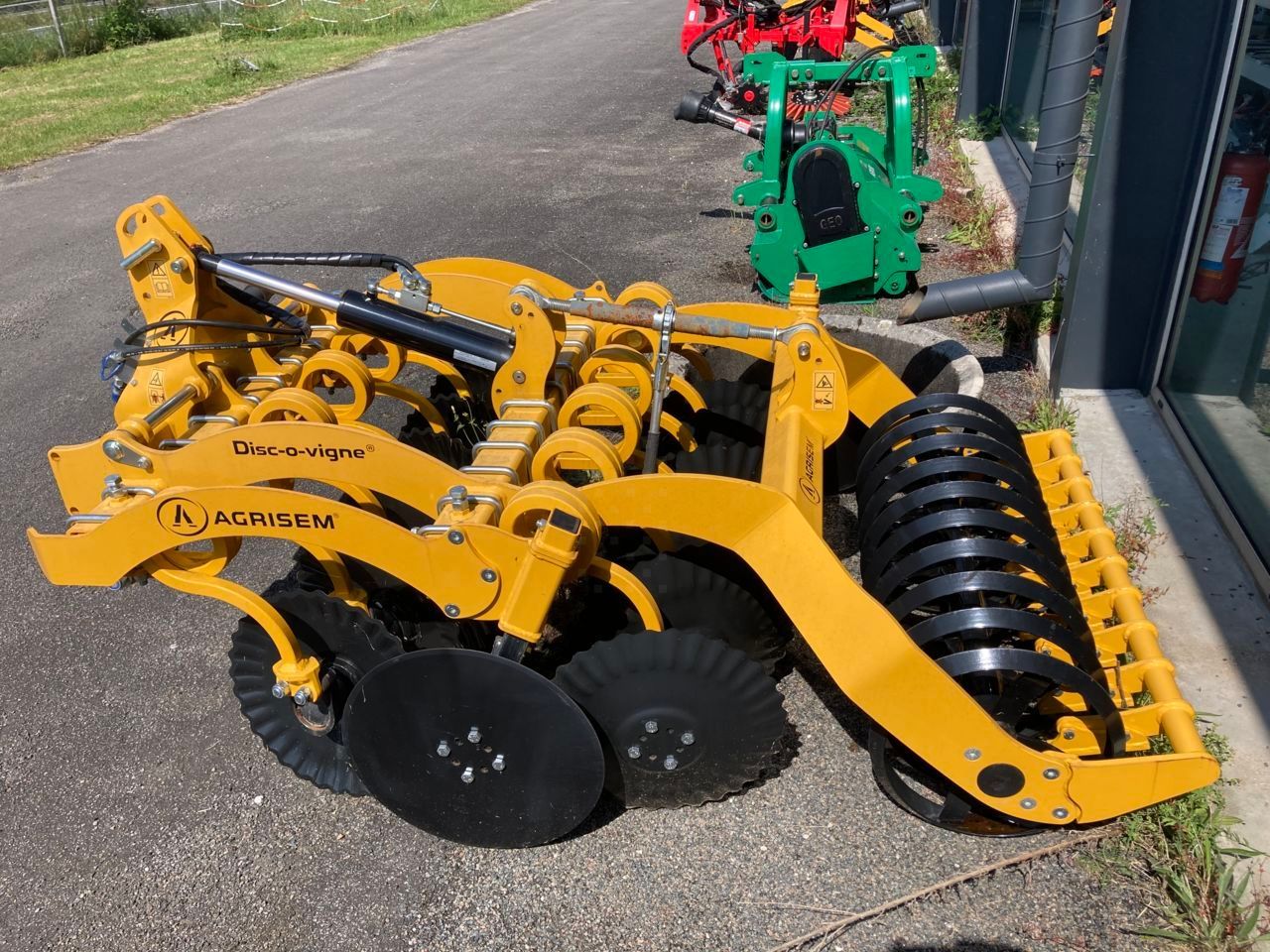 E-FARM: AGRISEM disco vigne - Kultivátor - id K9MZRYR - 8 000 € - Rok výroby: 2023 - Francie