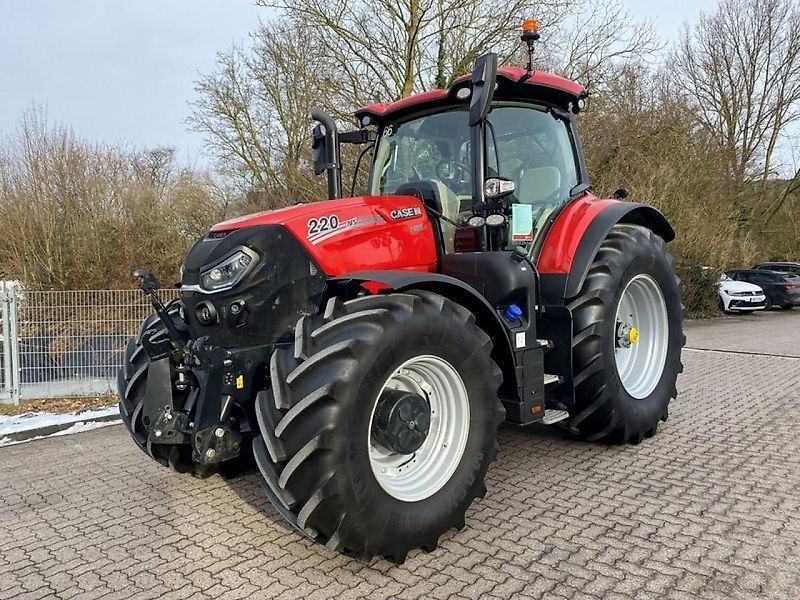 Case IH Puma 220 CVX Tractor €156,500