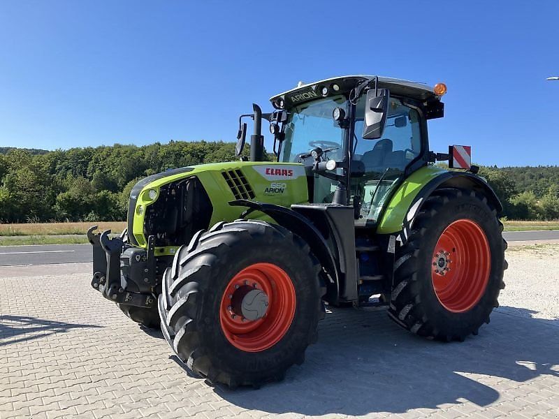 E-FARM: Claas Arion 660 CMATIC CEBIS - Tractor - id 8ZPAV25 - 79.900 € - Año: 2021 - Horas: 3432,Potencia del motor: 205,Alemania