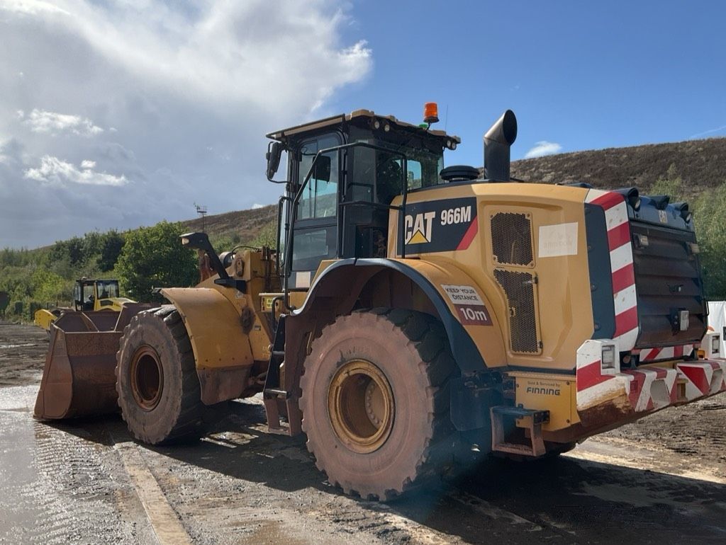 Caterpillar 966M Cargador de ruedas 60.610 €