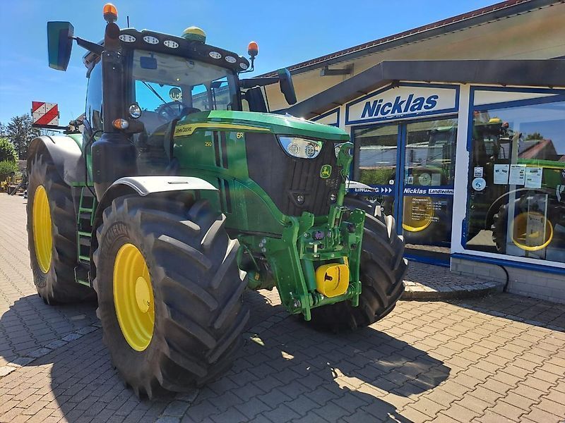 John Deere 6R 250 Tractor €159,500