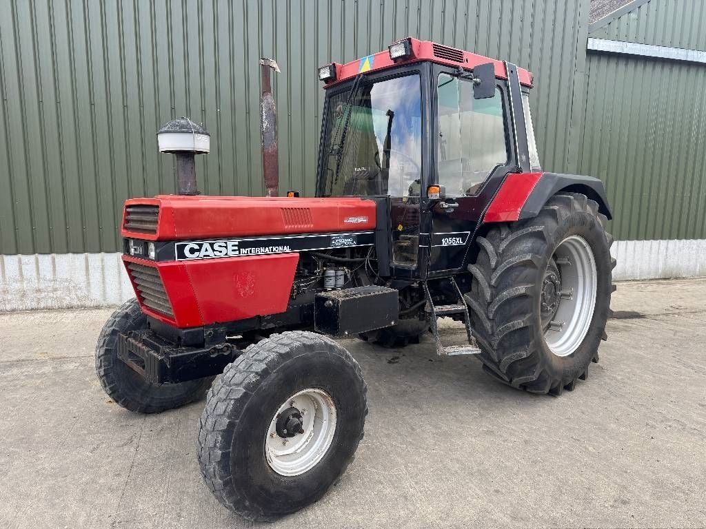 E-FARM: Case IH international 1056xl - Tracteur - id G38RKHC - 19 296 € - Lecture du nombre d'heure: 7 530 - Royaume-Uni