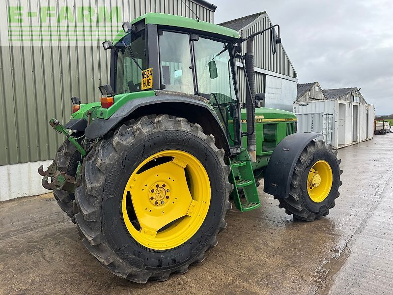 John Deere 6800 Tractor €22,445