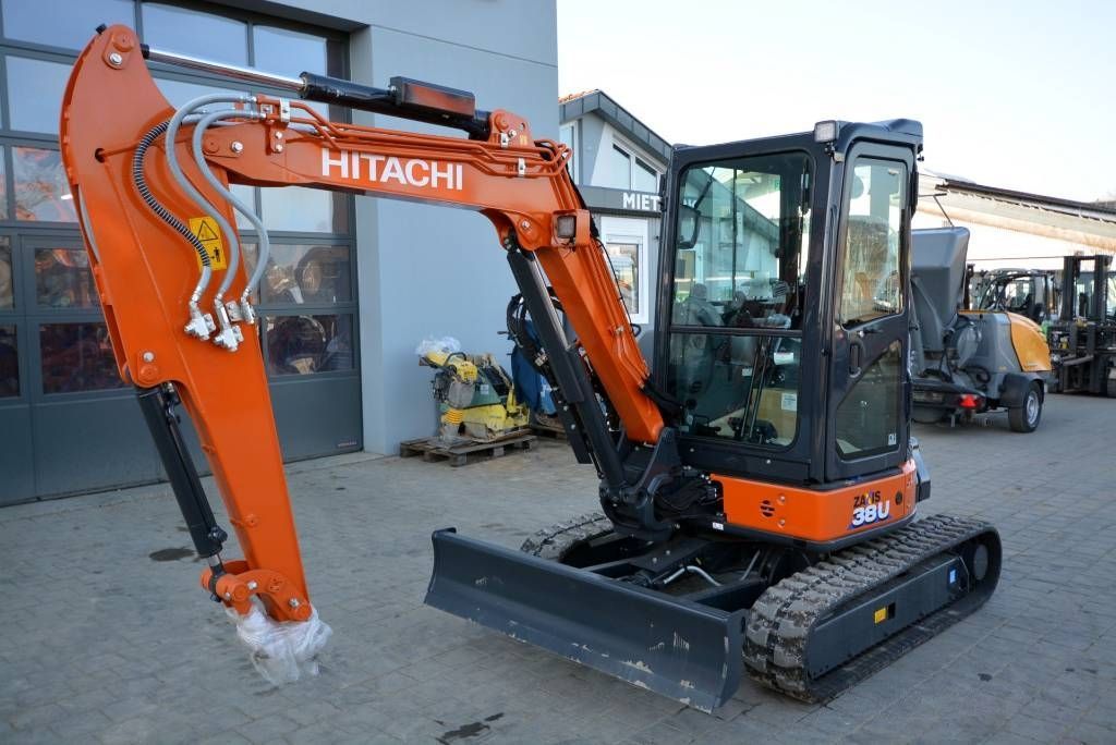 ゆ E-FARM: Hitachi ZX38U-6 - Mini excavator - id ICIYX4R - Year of