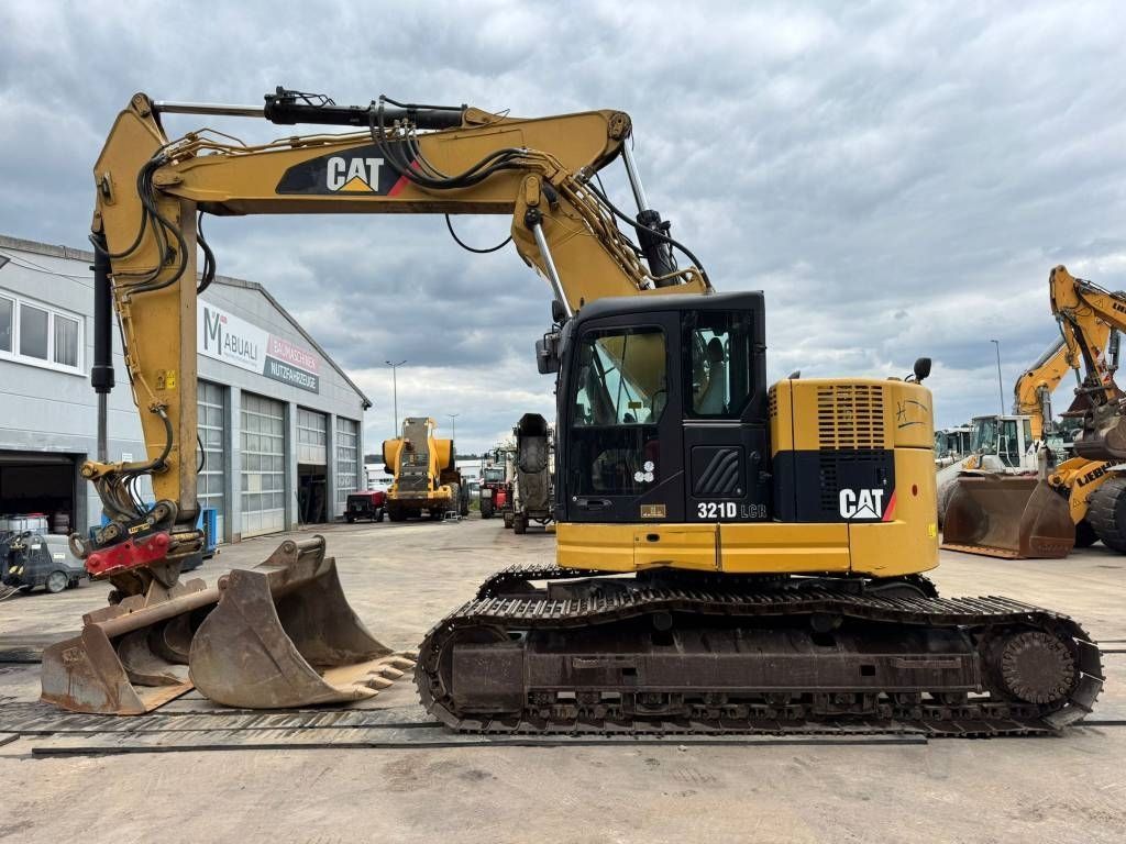 Caterpillar 321 d cr ** bj.2012 * 11820h/sw/2 buckets ** Excavadora de orugas 41.900 €
