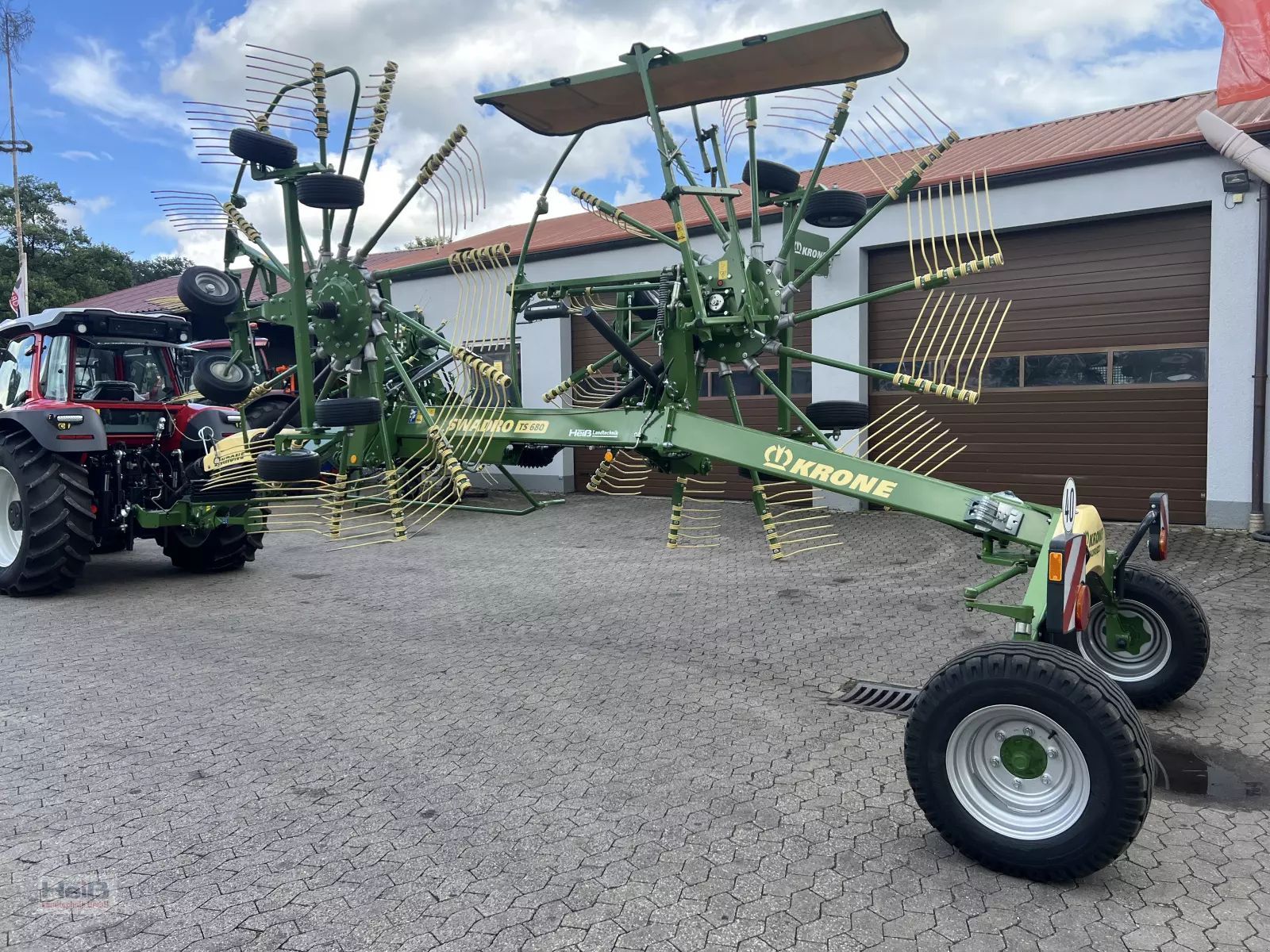 Krone Swadro TS 680 Rake €25,966