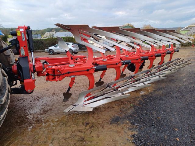 GREGOIRE BESSON rw 8.1 Pług 26 000 €